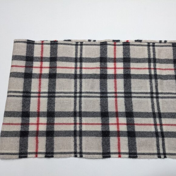 NWT John Hanly 100% Extra Fine Merino Wool Scarf Rectangle Plaid Soft Ireland - Picture 2 of 6